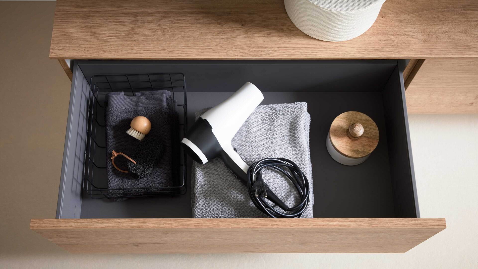 Interliving Bad Serie 3725 – Badmöbel-Set mit Extras