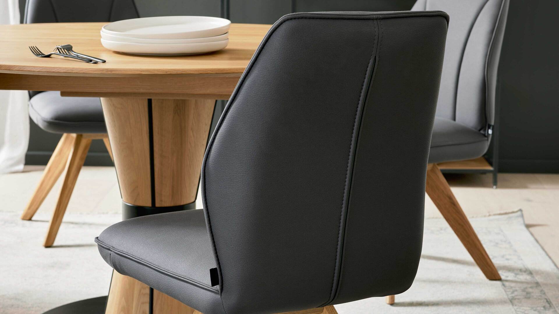 Interliving Esszimmer Serie 5102 – Polsterstuhl
