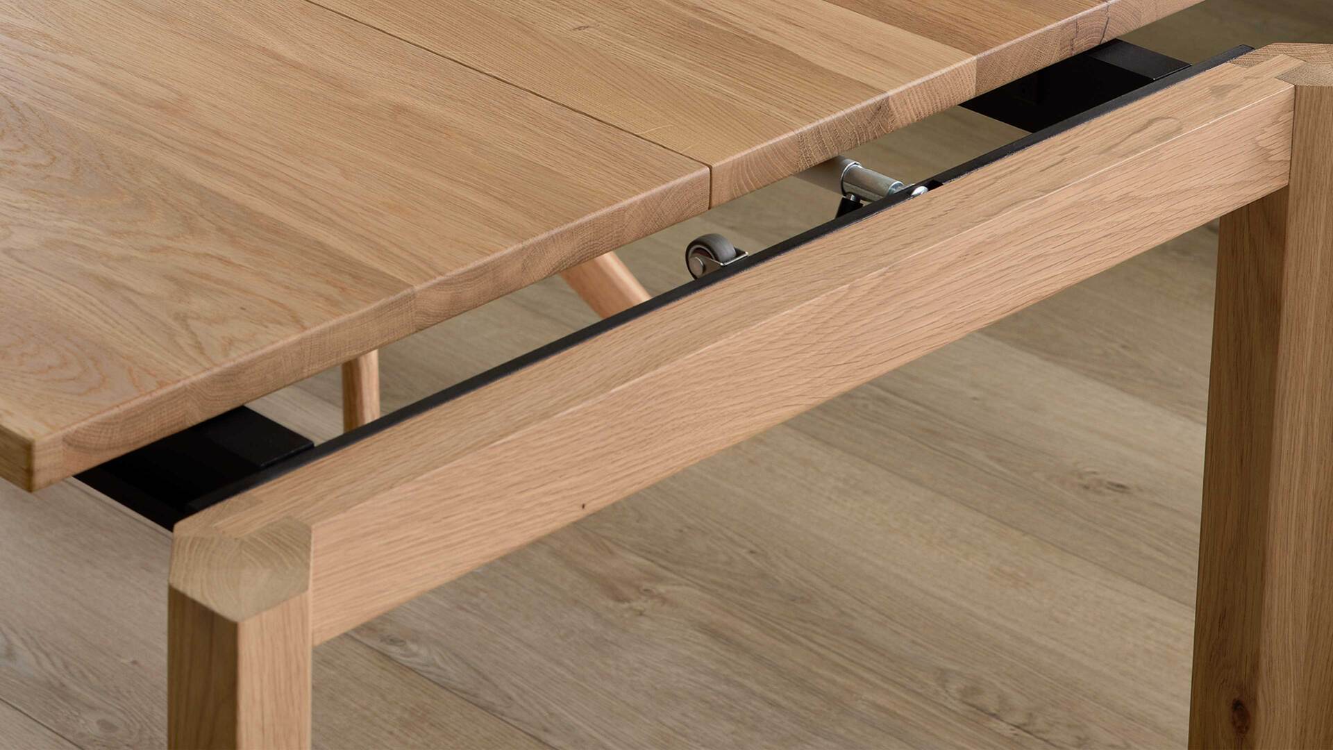 Interliving Esszimmer Serie 5102 – Auszugtisch