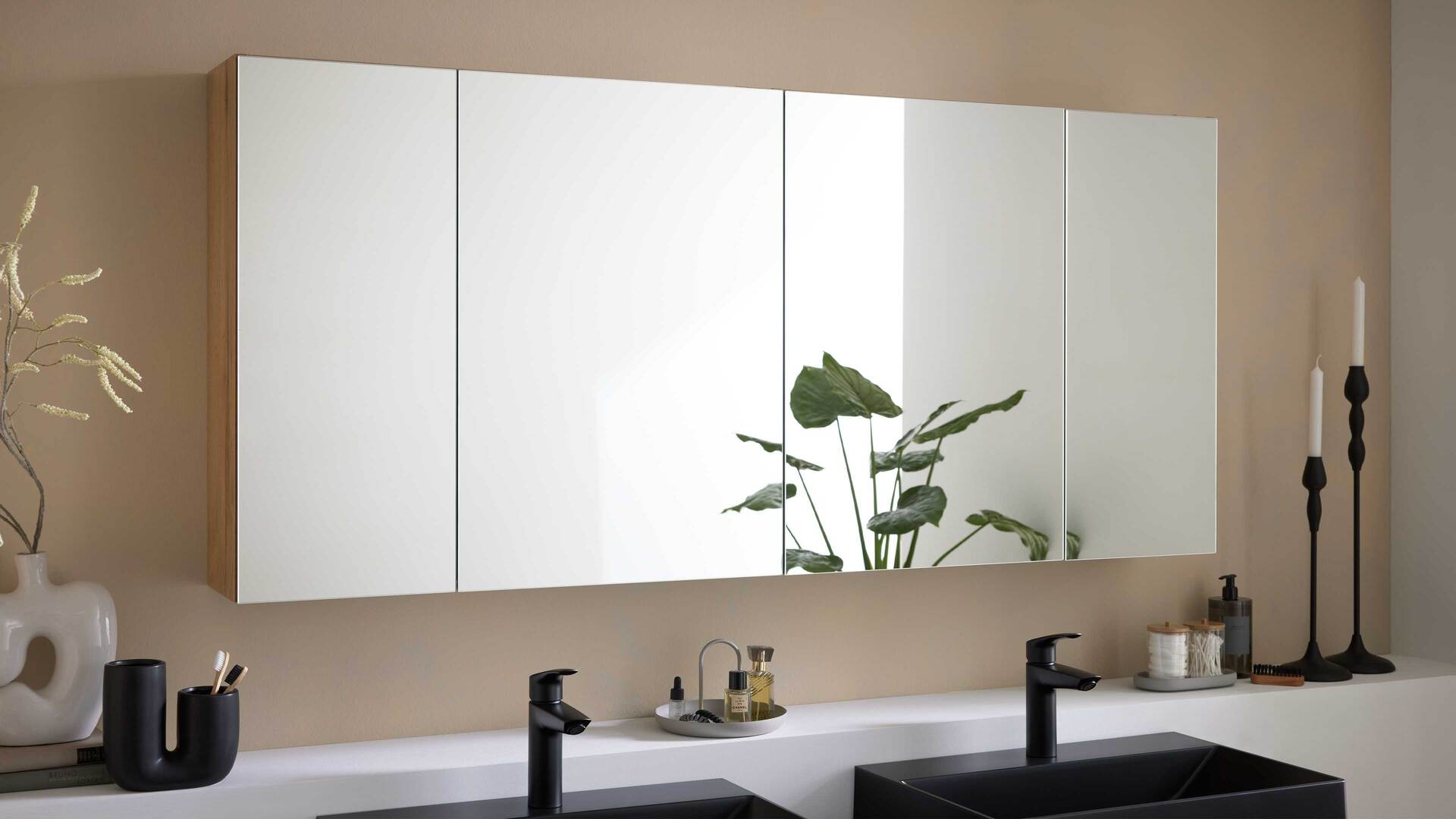 Interliving Bad Serie 3725 – Badmöbel-Set mit Extras