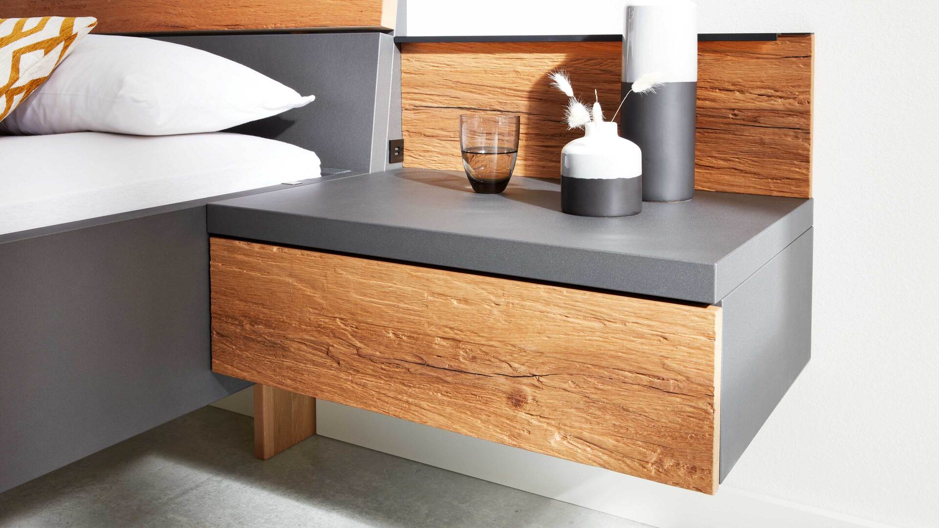 Interliving Schlafzimmer Serie 1025 – Komplettzimmer mit Bettbank &amp; weiteren Extras
