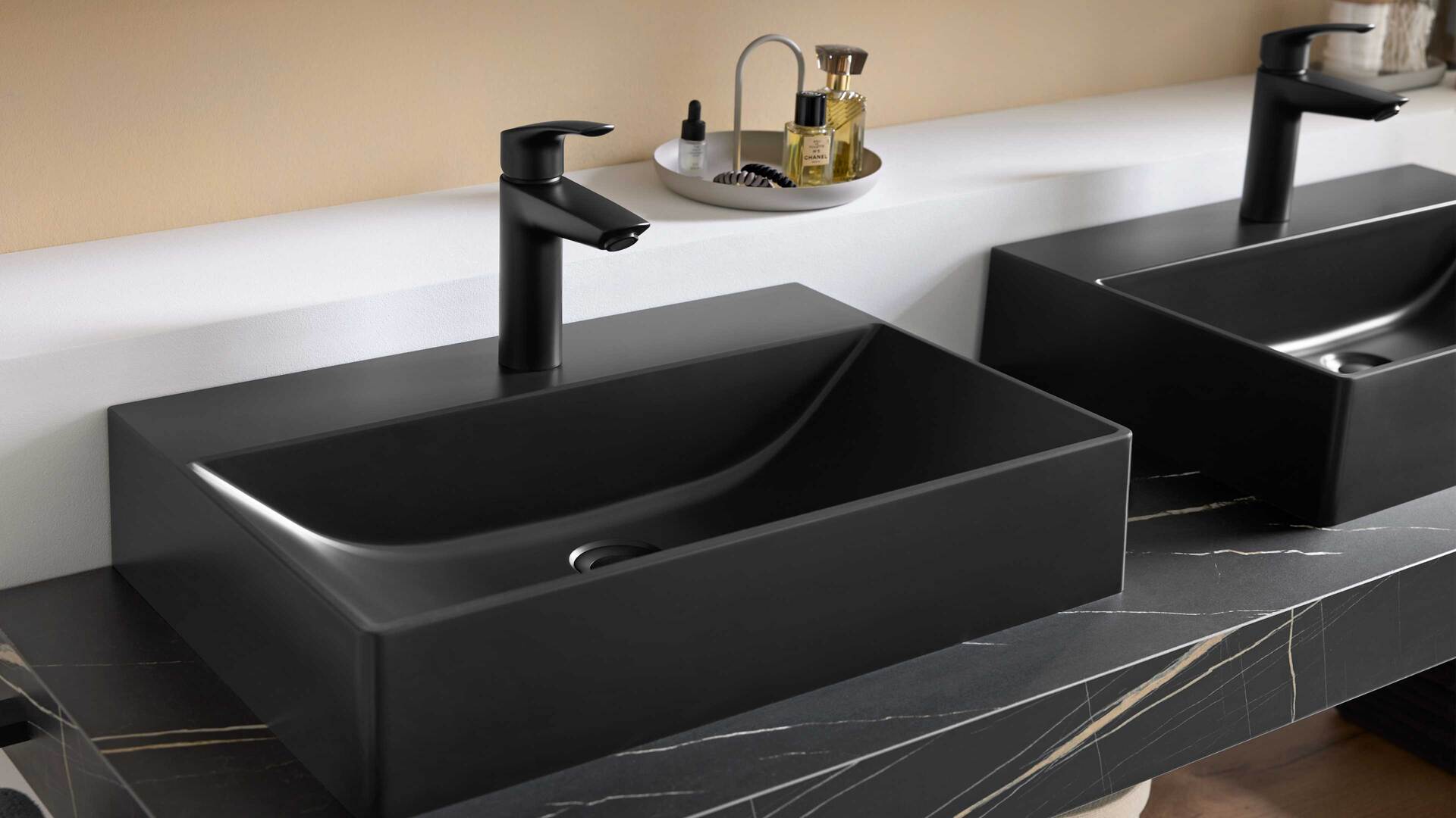 Interliving Bad Serie 3725 – Badmöbel-Set mit Extras