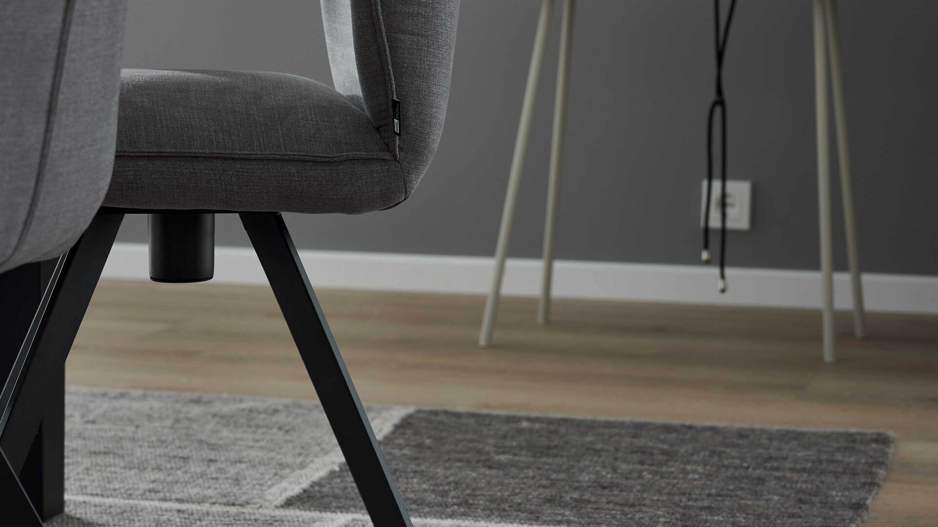 Interliving Esszimmer Serie 5102 – Polsterstuhl mit Drehfunktion