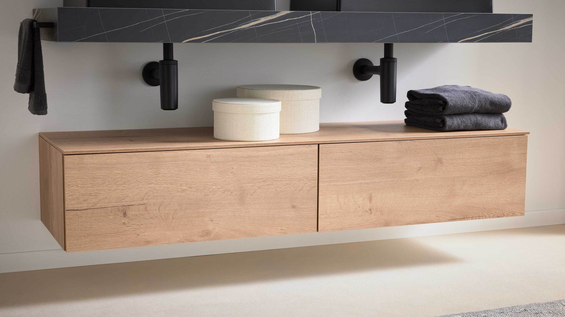 Interliving Bad Serie 3725 – Badmöbel-Set mit Extras